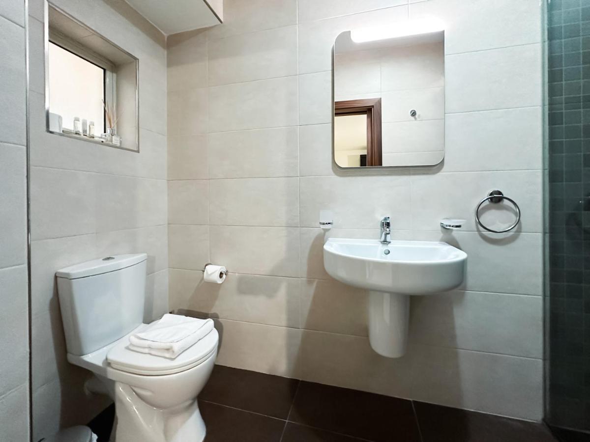 Modern Central 2Br Flat In Valletta By Arcobnb Bagian luar foto