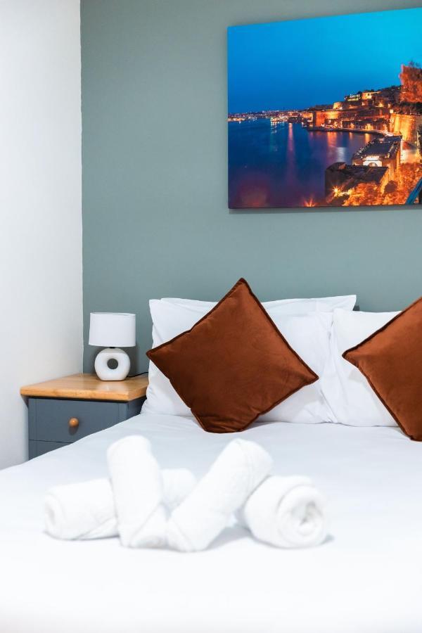 Modern Central 2Br Flat In Valletta By Arcobnb Bagian luar foto