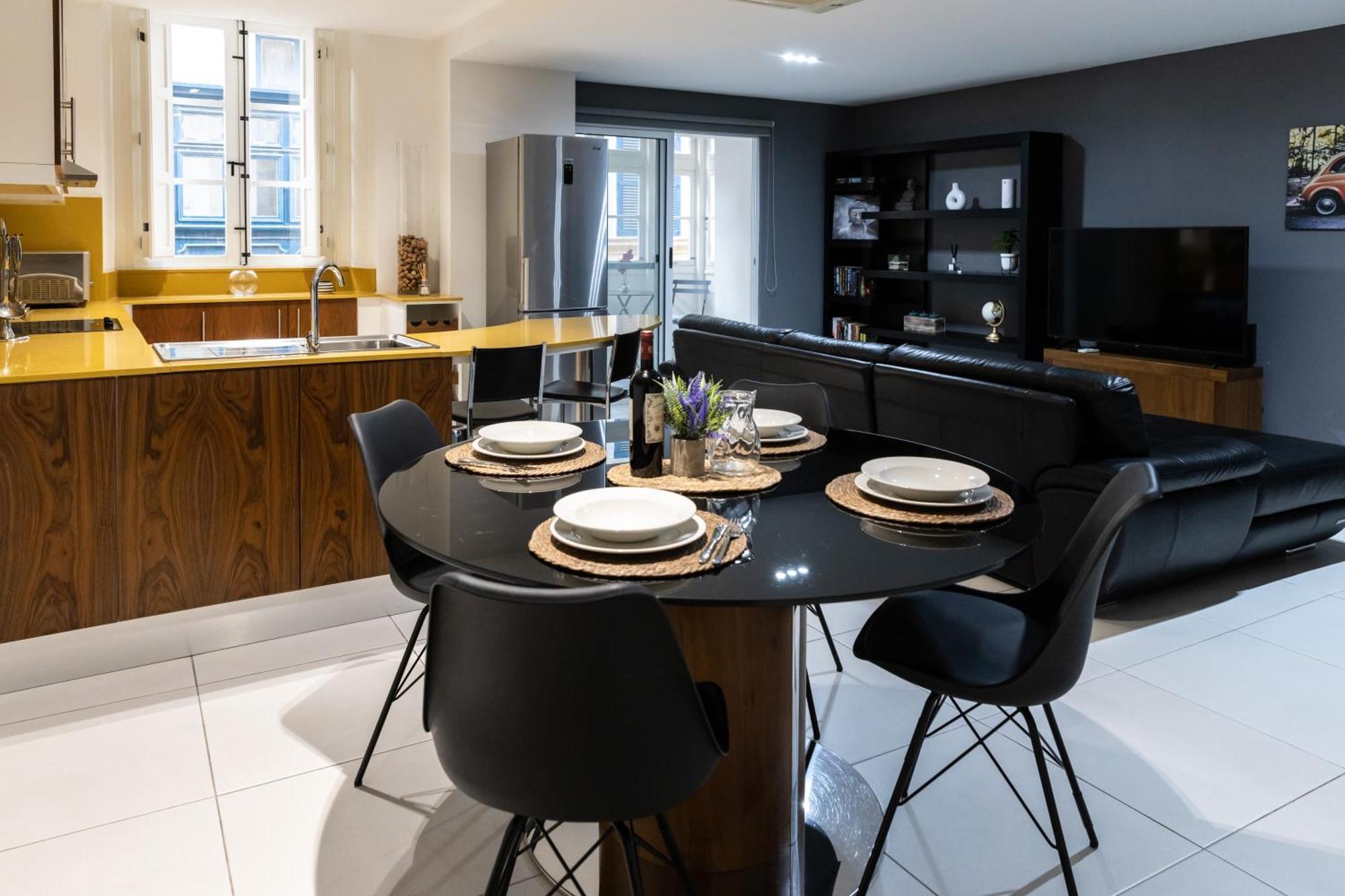Modern Central 2Br Flat In Valletta By Arcobnb Bagian luar foto